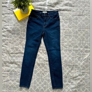 Madewell 9” Mid-Rise Skinny Dark Wash Jean Size 27